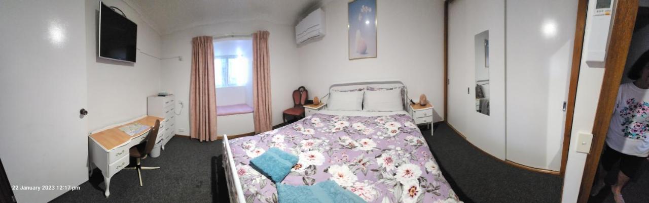 Traplins Accomodation Lakes Entrance Extérieur photo