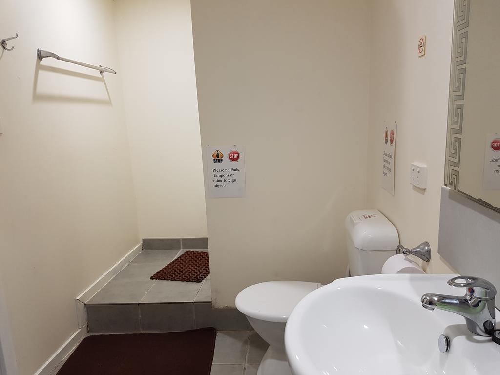 Traplins Accomodation Lakes Entrance Extérieur photo